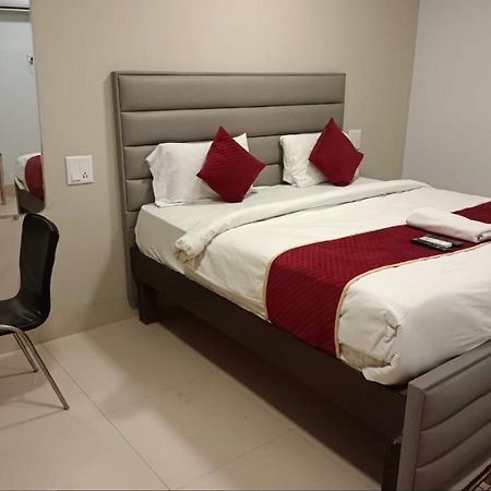 Hotel Amenda International New Delhi Exterior foto