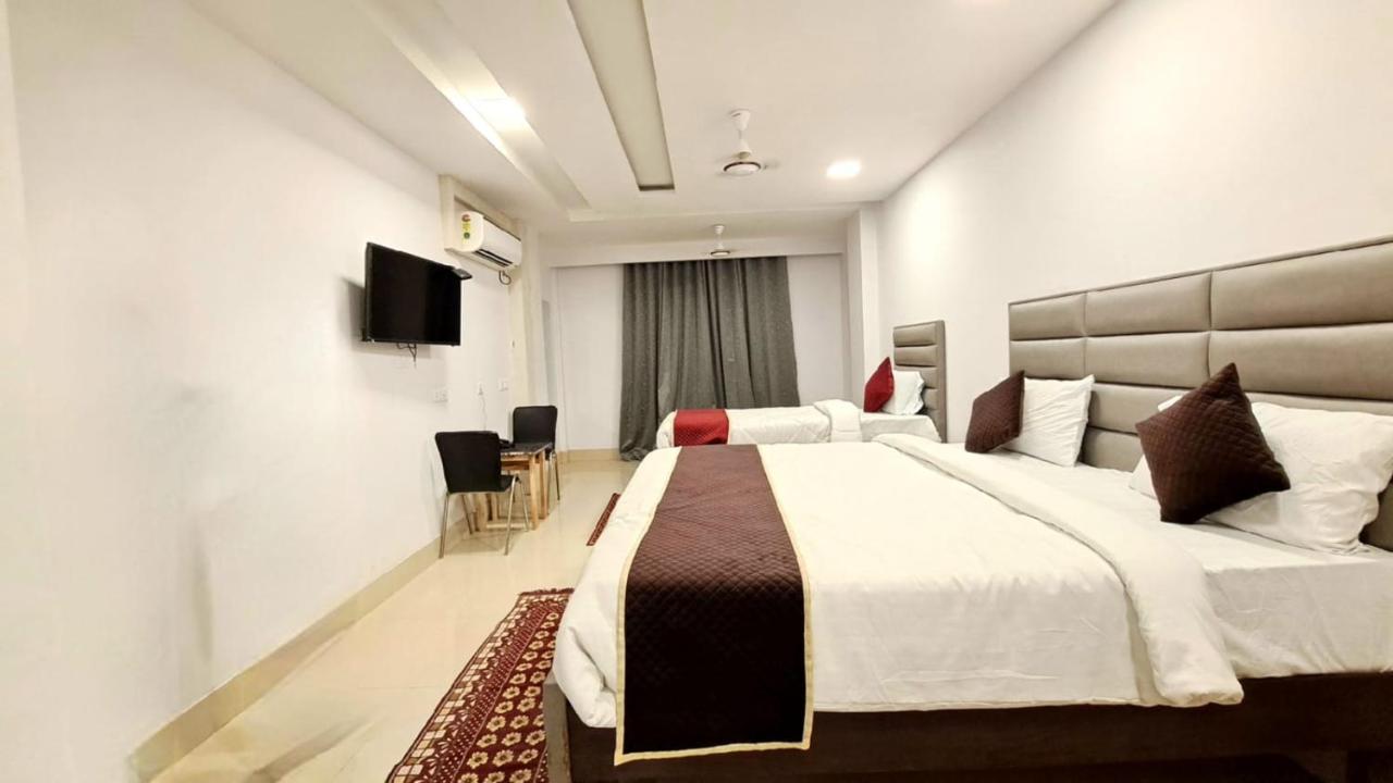 Hotel Amenda International New Delhi Exterior foto