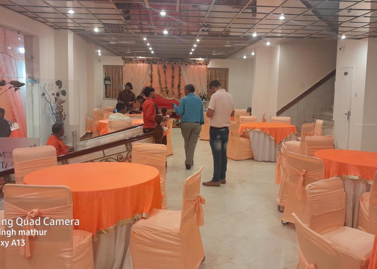 Hotel Amenda International New Delhi Exterior foto